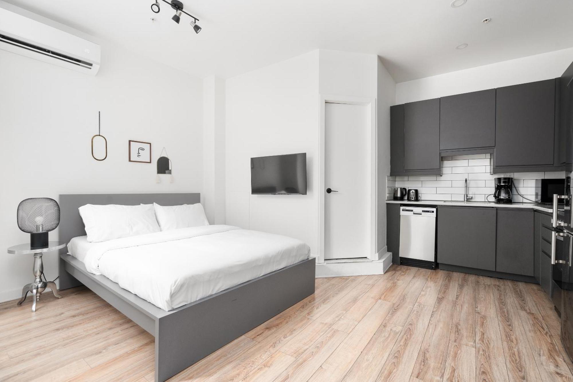 Boutique Lofts Notre Dame - Vieux Montreal Apartment Luaran gambar