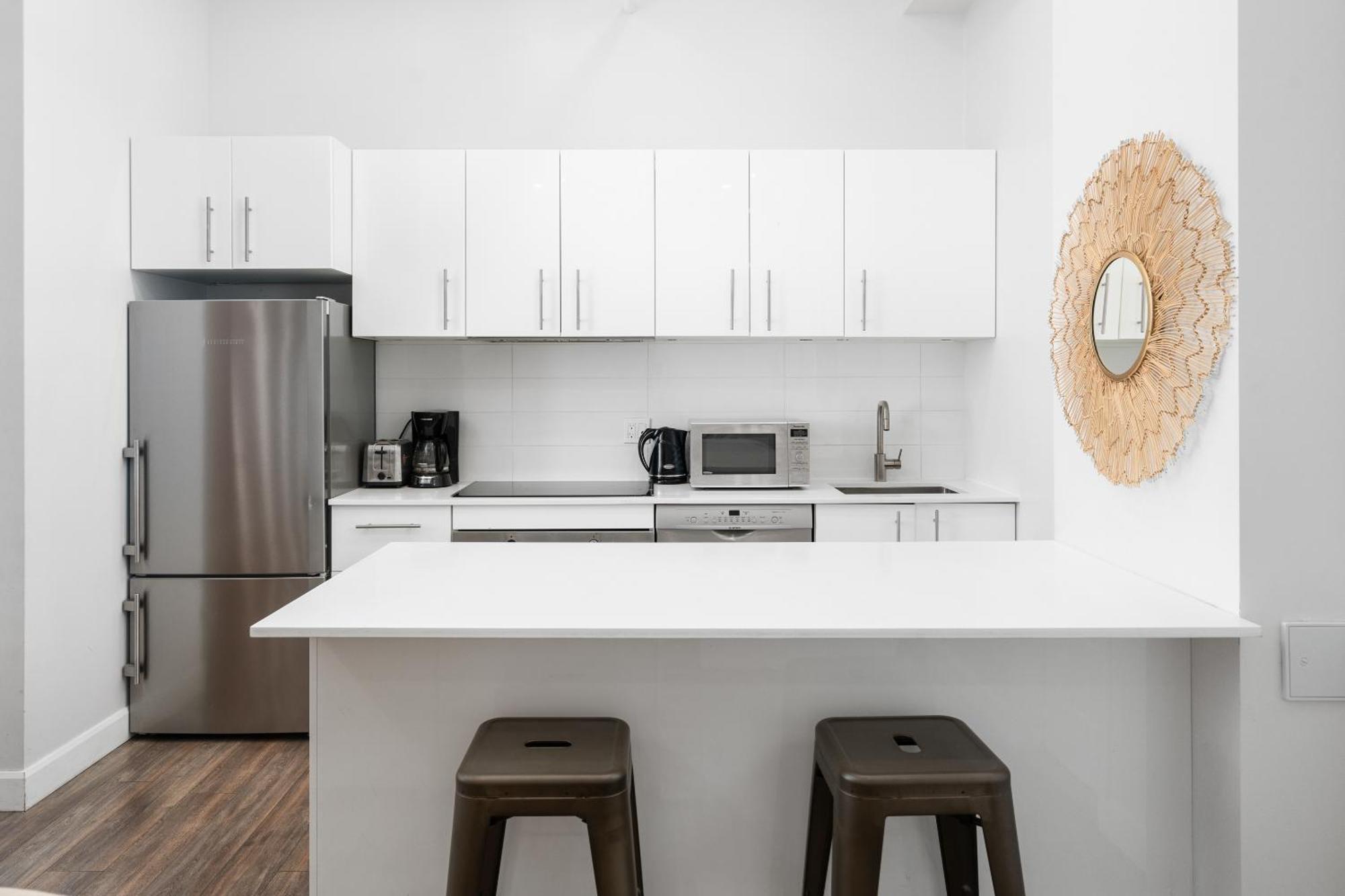 Boutique Lofts Notre Dame - Vieux Montreal Apartment Luaran gambar