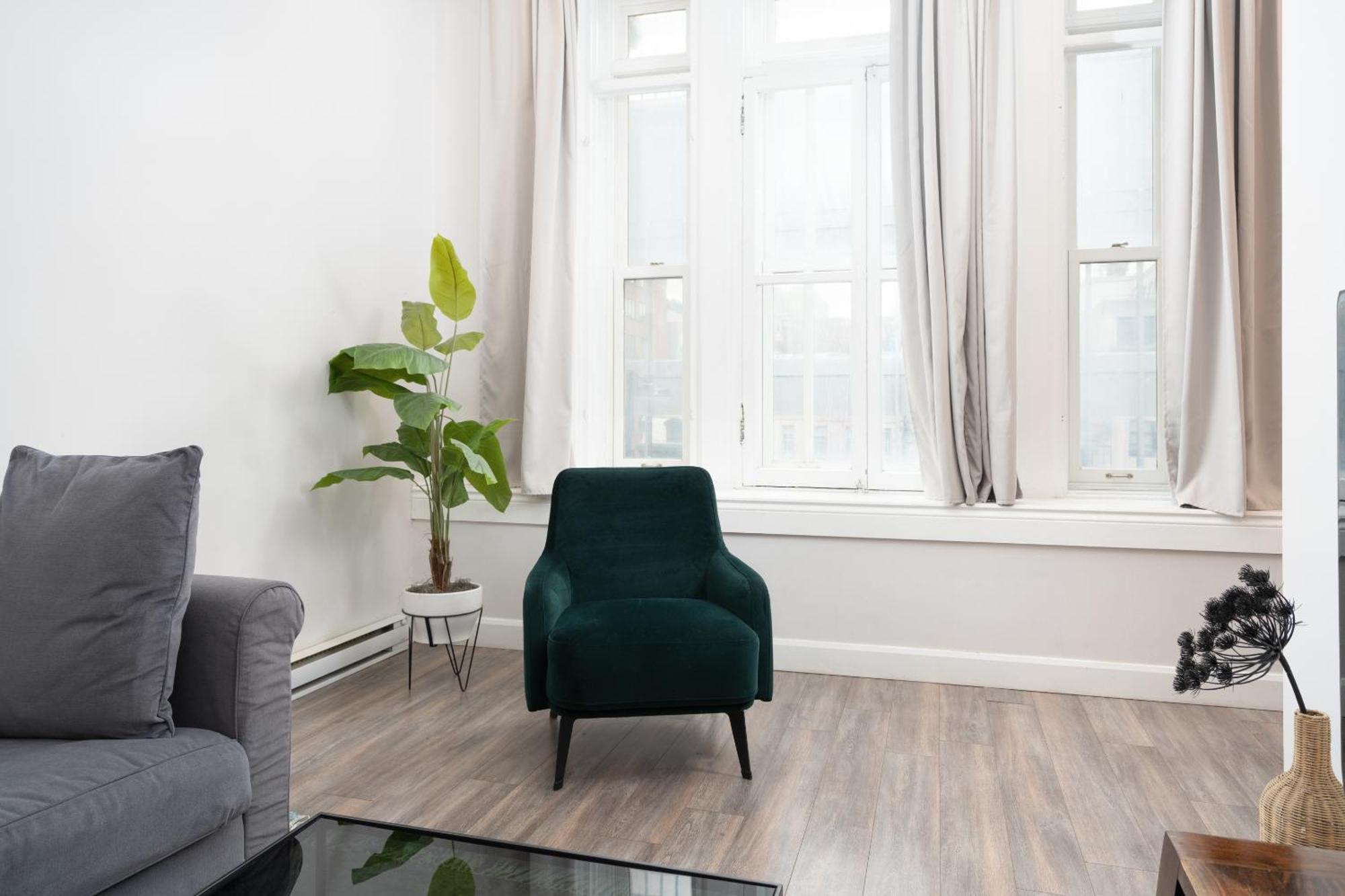 Boutique Lofts Notre Dame - Vieux Montreal Apartment Luaran gambar