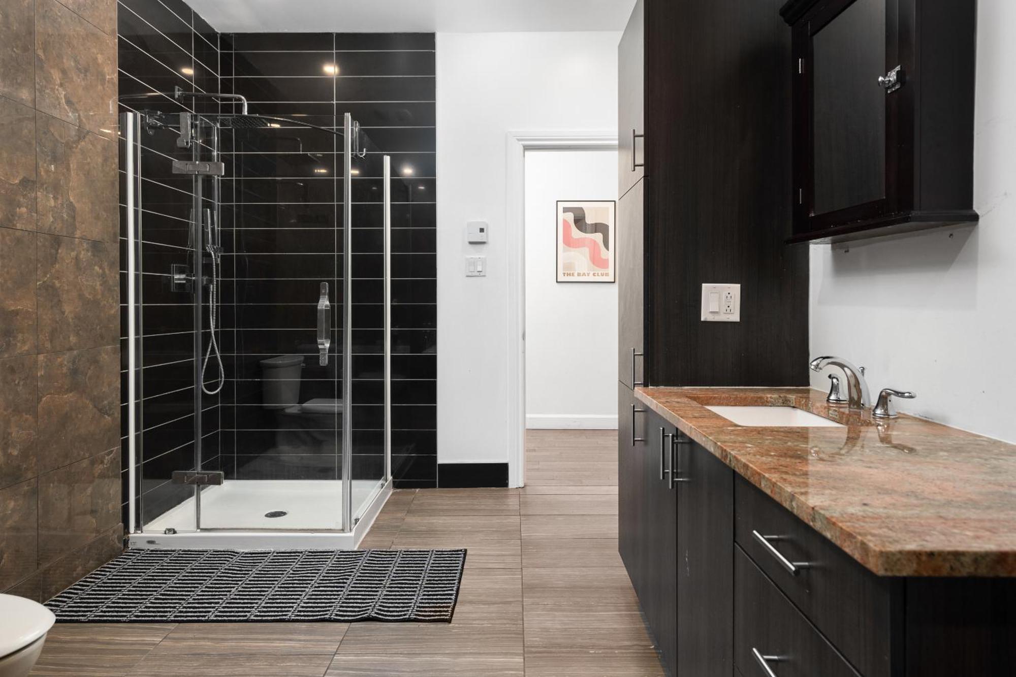 Boutique Lofts Notre Dame - Vieux Montreal Apartment Luaran gambar
