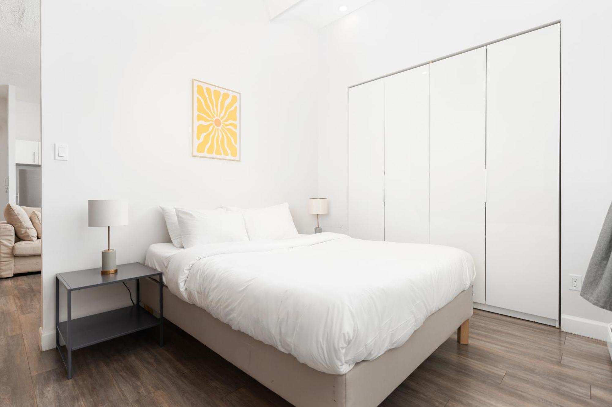 Boutique Lofts Notre Dame - Vieux Montreal Apartment Luaran gambar